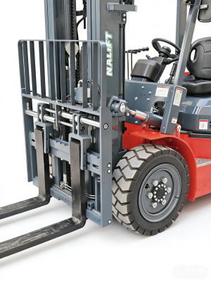 2500 kg - 3500 kg Dizel Forkliftler, Entegre Yan Kaydırma / Çatal Konumlandırıcı ile En Düşük 5800 USD'den Başlayan Fiyatlarla